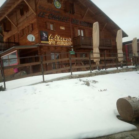 Hotel Le Chalet Des Buisses Roubion Exterior foto