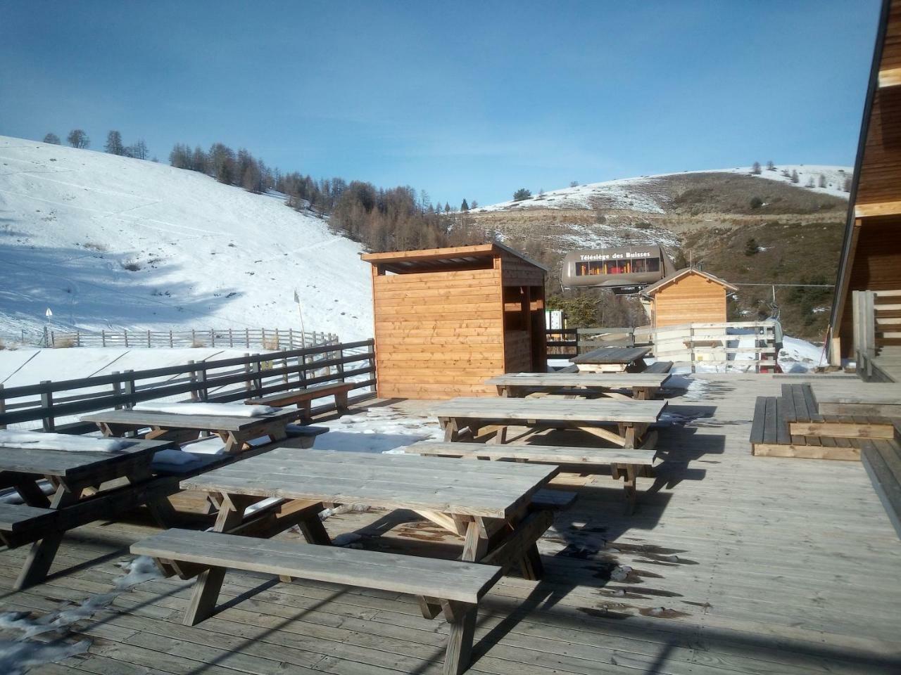 Hotel Le Chalet Des Buisses Roubion Exterior foto